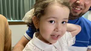 Özbek çocuk lavabo açıcı yaladı, 2 yıldır çektiği çile Türkiye'de son buldu