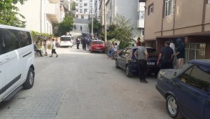 Sokakta hız yapanları uyardı, pompalı tüfekle vuruldu