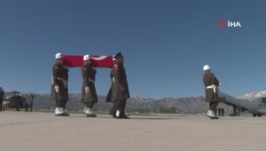 Türkiye şehitlerini uğurluyor