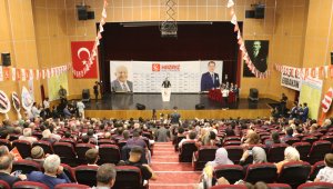 Yeniden Refah Partisi Genel Başkanı Erbakan Sivas'ta konuştu