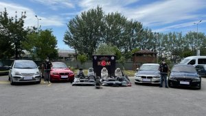 3 ildeki "change oto ve oto parçası" operasyonunda 3 tutuklama