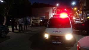 'Yan baktın' kavgası kanlı bitti: 3 yaralı