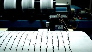 4.2 büyüklüğünde deprem meydana geldi