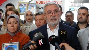 Ailelerin direnişini gözyaşları içerisinde destekledi