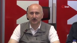 Bakan Karaismailoğlu: "Maddi kayıplar kısa sürede telafi edilecektir"