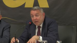 Baki Ertekin: "Türkiye'de bir Ali Koç'tur, bir Berna Gözbaşı'dır"