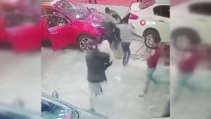 Ekspertize götürdüğü araca boya sıçradı, ortalığı birbirine kattı