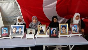 Evlat nöbetindeki aileler bin 29 gündür çocuklarının yolunu gözlüyor