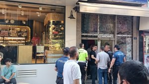 Kavgayı ayırmak isterken hastanelik oldu