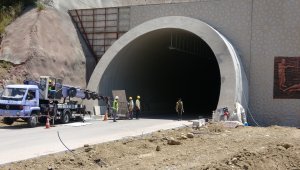 Kazdağları'ndan geçen Assos ve Troya Tünellerinin Ağustos ayında açılması bekleniyor