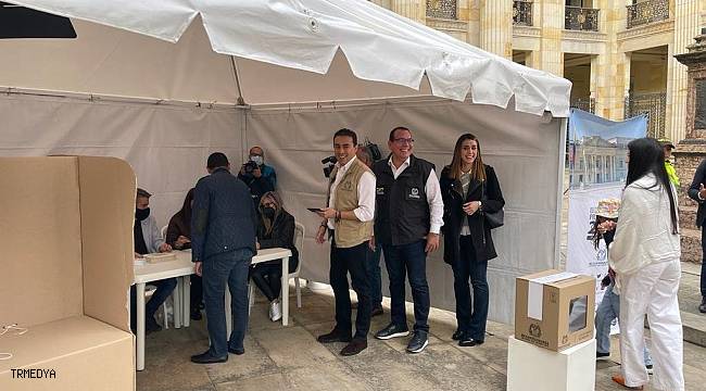 Kolombiya'da halk, devlet başkanını seçiyor