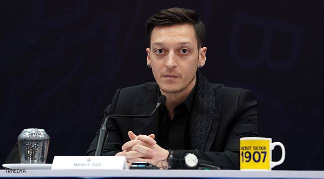Mesut Özil: "Fenerbahçe'ye hizmet etmek en büyük arzumdur"
