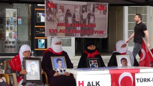 "HDP'ye diyoruz ki çocuklarımızı nasıl götürüp PKK'ya vermişsen yine o şekilde git, bize getir"