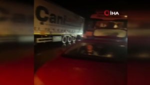 Sivas-Kayseri karayolu sel nedeniyle araç ulaşımına kapandı