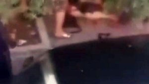 Sokak ortasında bıçakladığı kadının başında bekleyip yanına kimseyi yaklaştırmadı