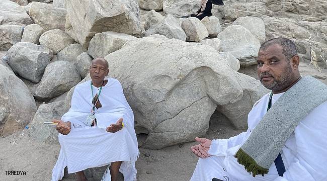 1 milyon hacı adayı Arafat'ta buluştu