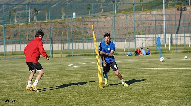 Çaykur Rizespor, yeni sezon hazırlıklarını Erzurum'da sürdürüyor