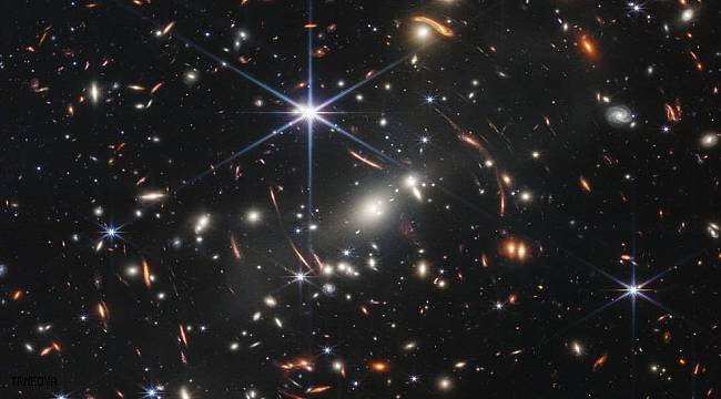James Webb Uzay Teleskobu'nun uzayın derinliklerinde çektiği yeni fotoğraflar yayınlandı