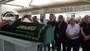 Ünlü türkücü Ceylan'ın acı günü