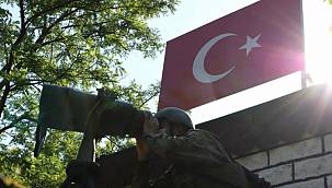 Hudut Kartalları Suriye sınırında yakaladı!