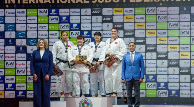 Bakan Bak'tan milli judocular için tebrik mesajı