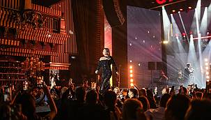 SİBEL CAN, İSTANBUL SEZONUNU AÇTI!